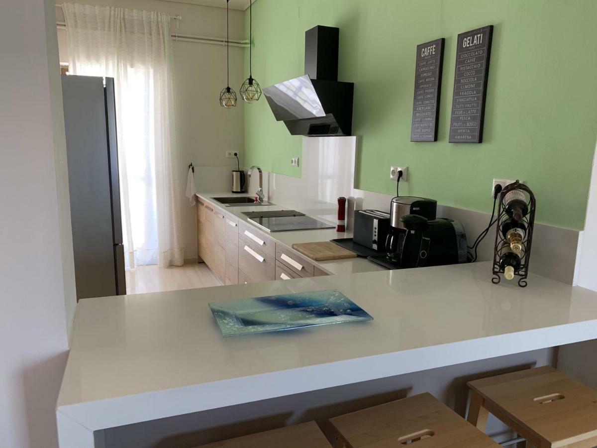 Blue Elegance City Center Heraklion Apartment Buitenkant foto