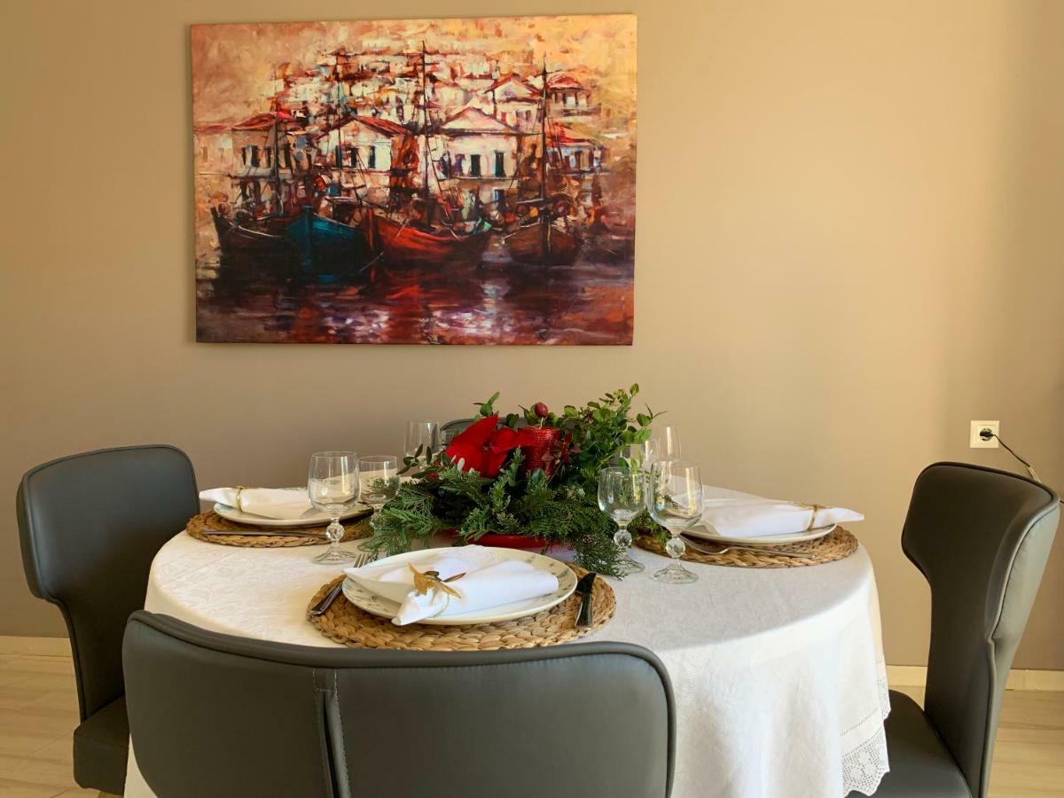 Blue Elegance City Center Heraklion Apartment Buitenkant foto