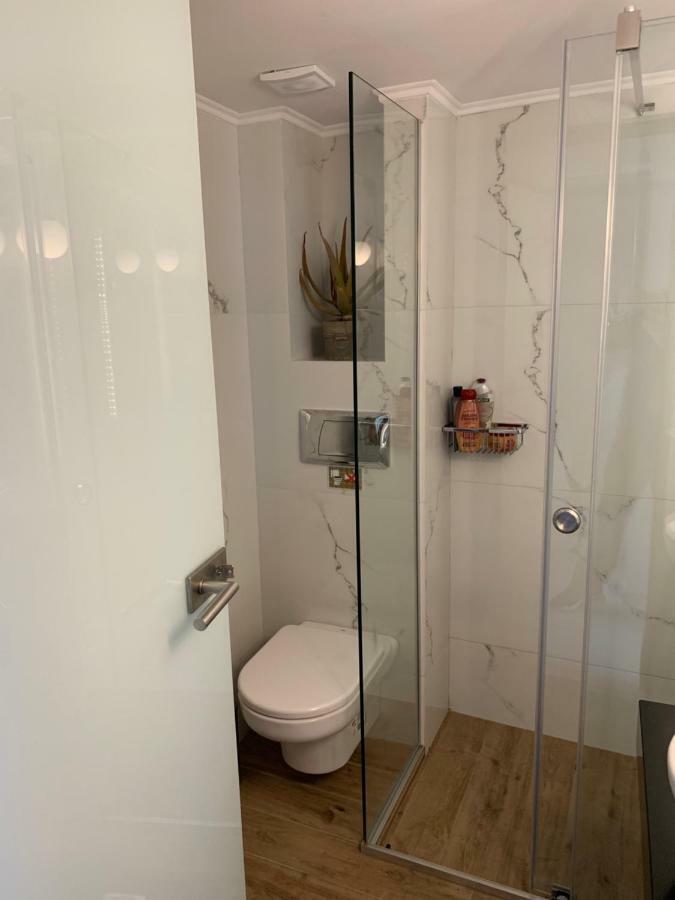 Blue Elegance City Center Heraklion Apartment Buitenkant foto