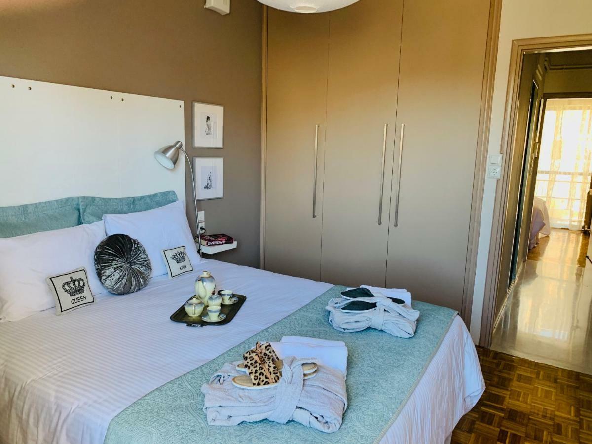 Blue Elegance City Center Heraklion Apartment Buitenkant foto